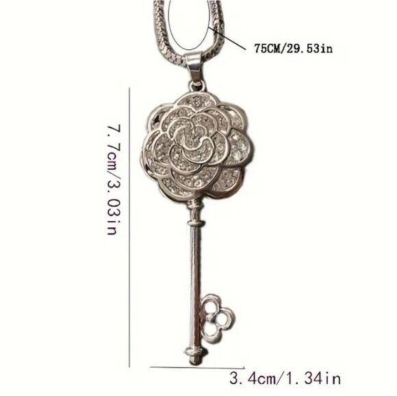 Silver Plated Key Pendant Necklace - Picture 3 of 5